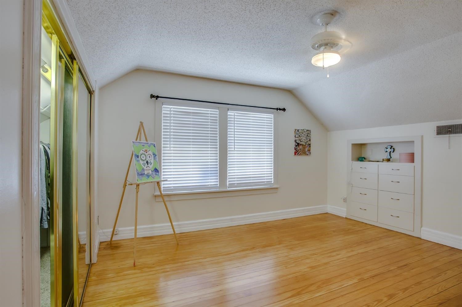 2515 25th Street Lubbock, TX 79410 - Photo 15 of 16 a view of an empty room with a window