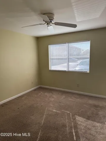 $995 | 3320 Bridges Street, Unit 9, Morehead City, NC 28557