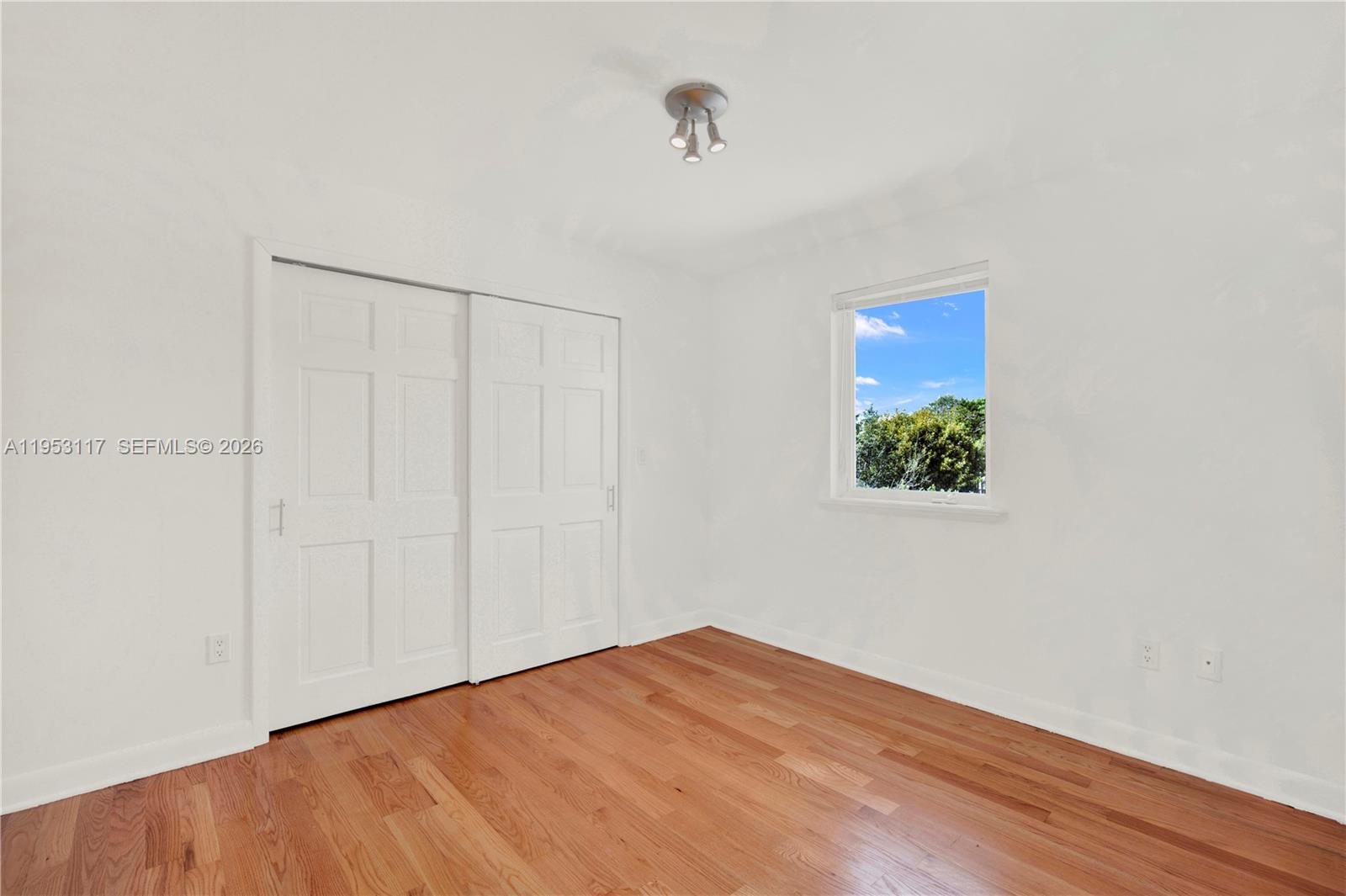 527 Southwest 20th Road Miami, FL 33129 - Photo 34 of 60