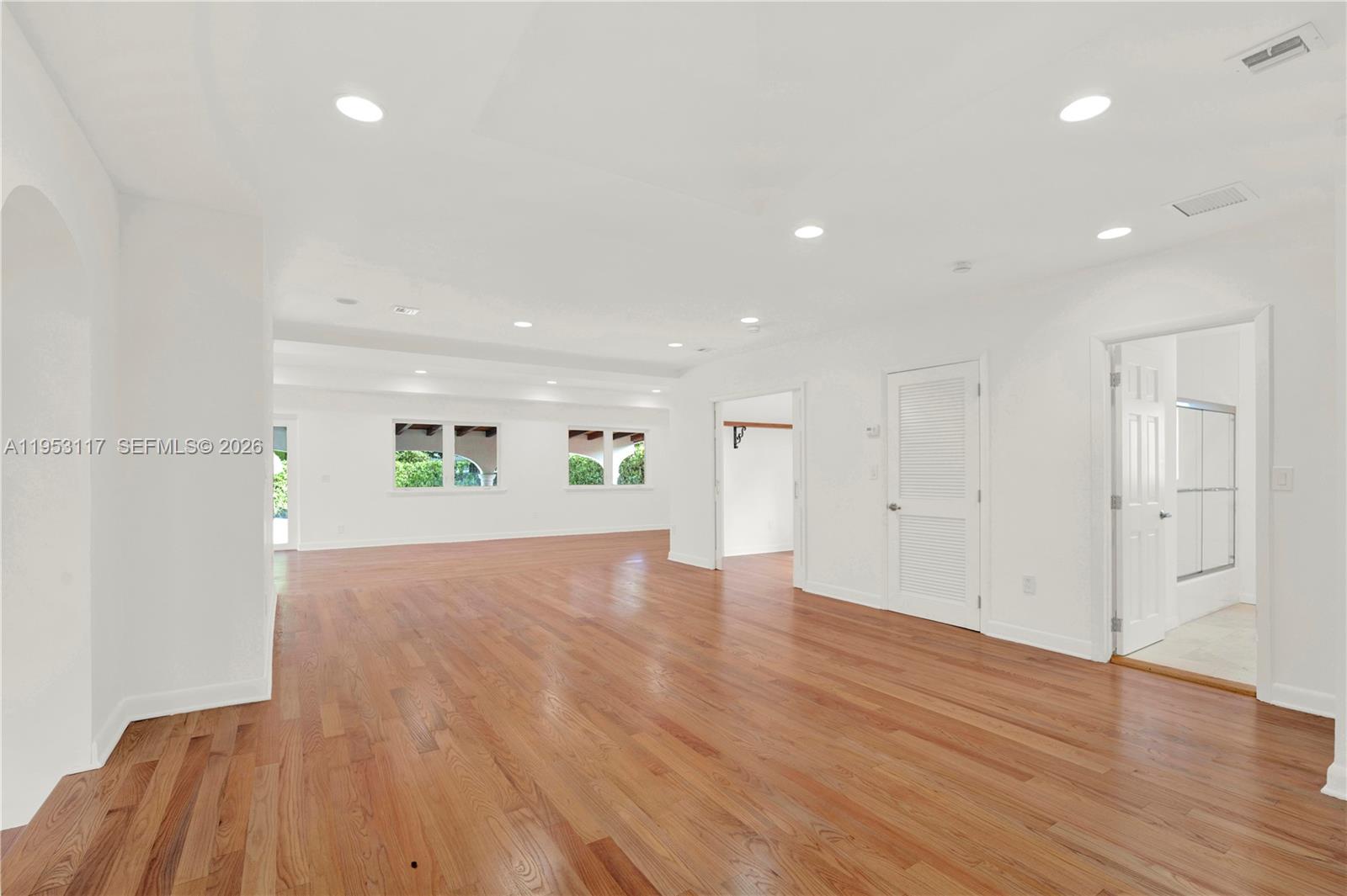 527 Southwest 20th Road Miami, FL 33129 - Photo 6 of 60