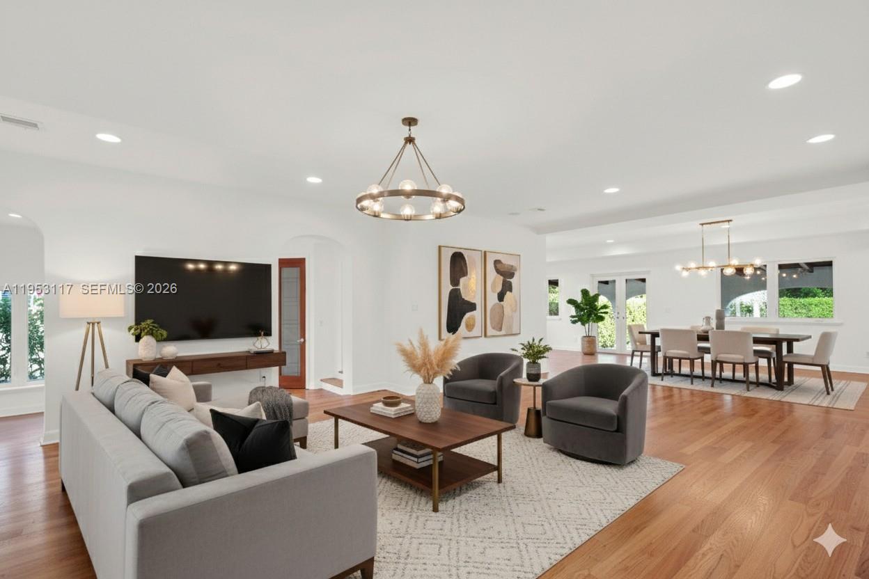 527 Southwest 20th Road Miami, FL 33129 - Photo 8 of 60