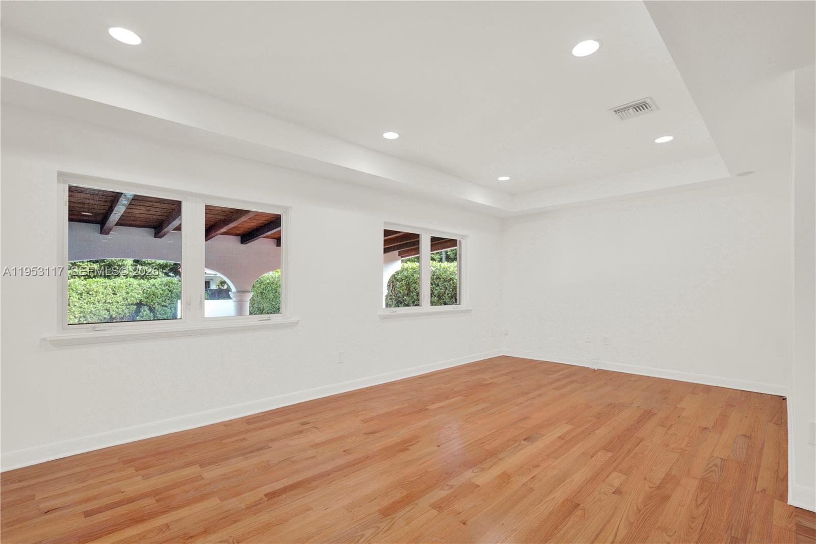 527 Southwest 20th Road Miami, FL 33129 - Photo 10 of 60