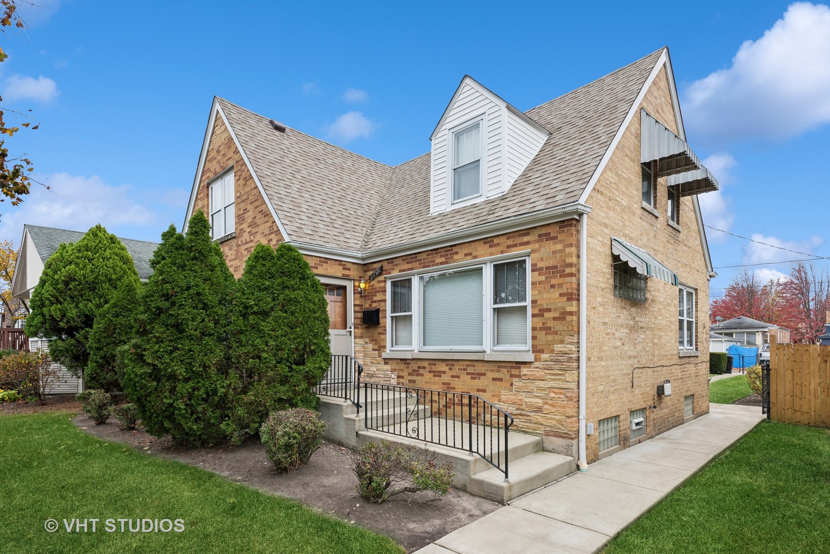 7755 West Rascher Avenue Chicago, IL 60656 - Photo 2 of 22 Gallery Image 2