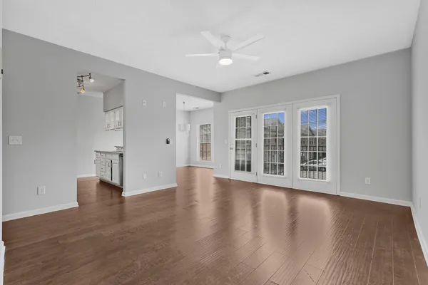 $235,000 | 907 Churchill Crossing, Unit 907, Madison, TN 37115