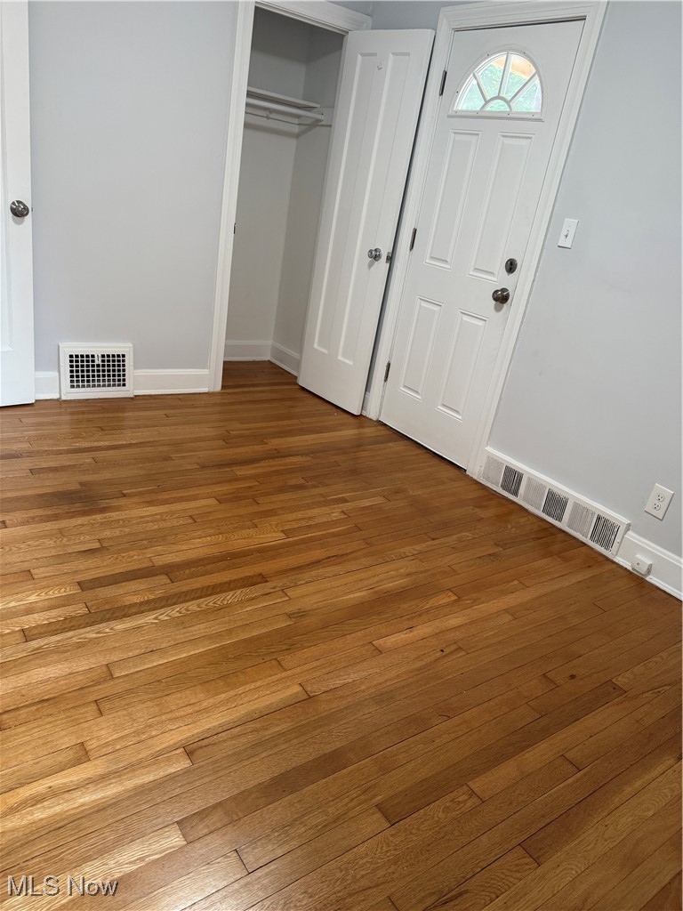 3698 Normandy Road Cleveland, OH 44120 - Photo 17 of 50 1st floor bedroom