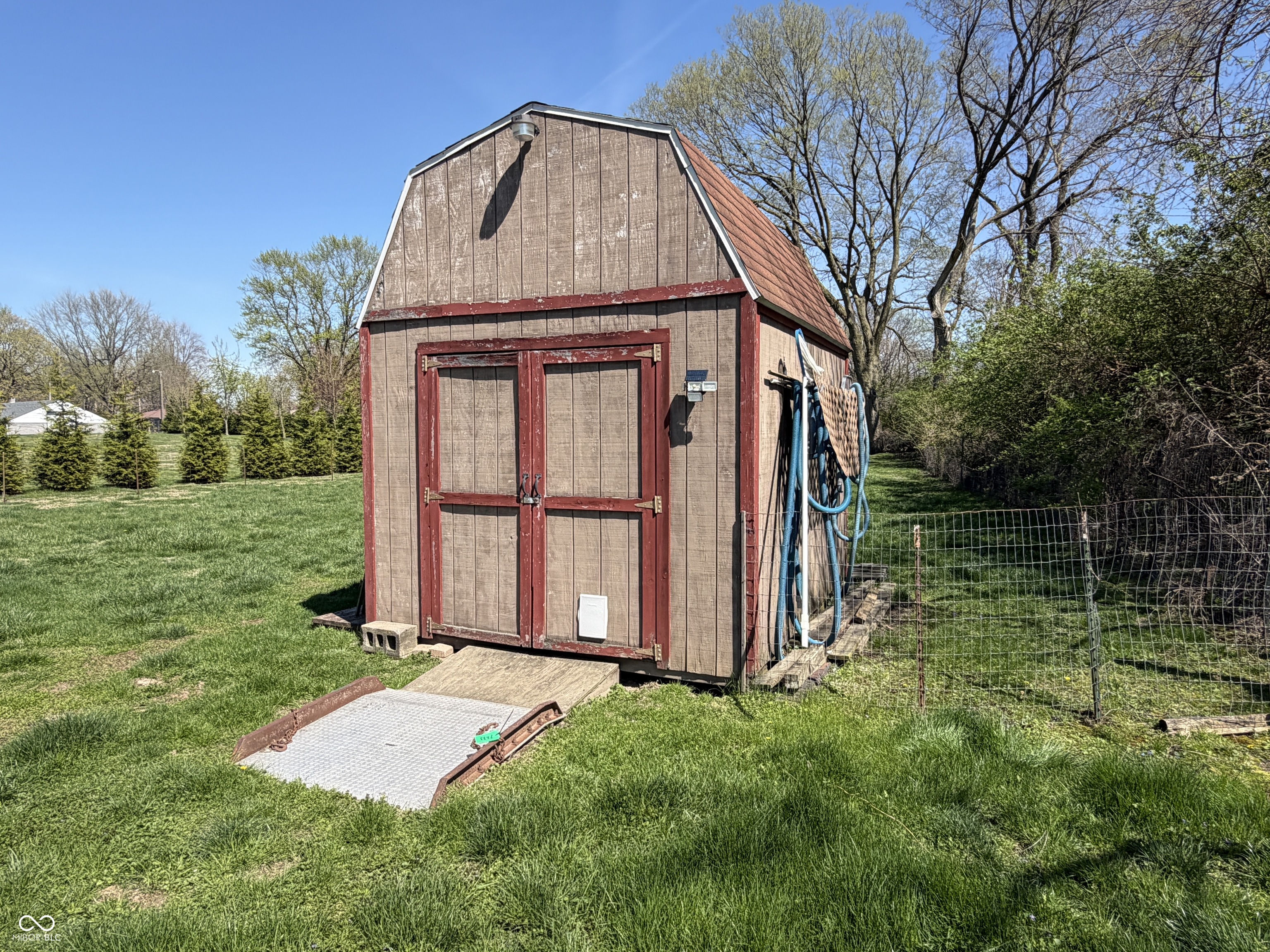 805 Reformatory Road Pendleton, IN 46064 - Photo 17 of 42