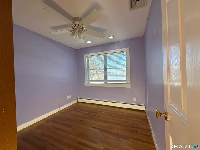 $449,000 | 94 Mohawk Drive, Wallingford, CT 06492