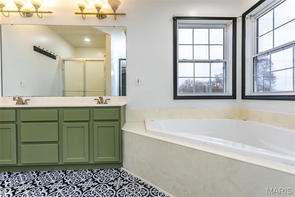 20700 Croxford Road Grafton, IL 62037 - Photo 17 of 56