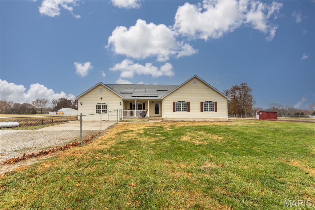 20700 Croxford Road Grafton, IL 62037 - Photo 3 of 56