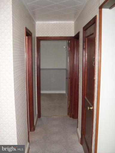 42 Mansion Road Linthicum Heights, MD 21090 - Photo 6 of 21 Hallway
