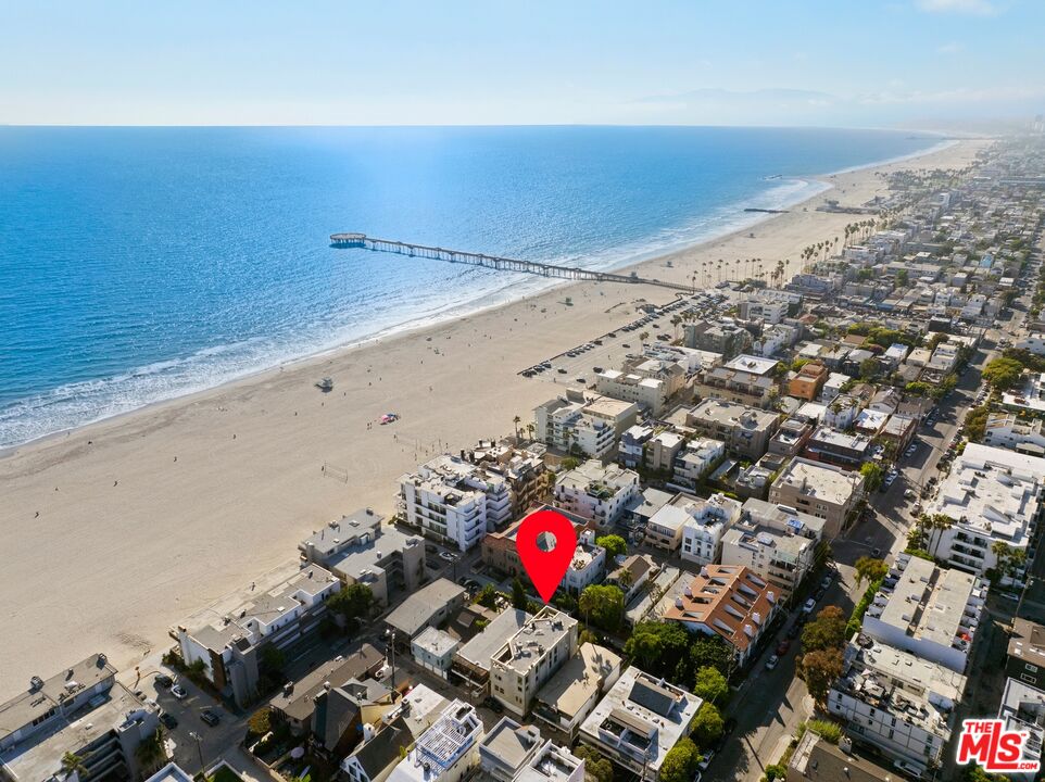 24 Eastwind Street, Unit 2 Marina del Rey, CA 90292 - Photo 38 of 46