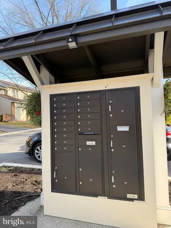 a view of an entryway of the house