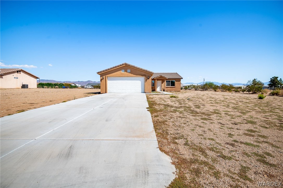 3714 North Neptune Road Golden Valley, AZ 86413 - Photo 3 of 38 Gallery Image 3