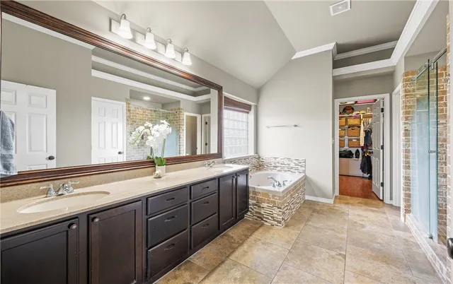 $560,000 | 8402 Lago Vista Drive, Corpus Christi, TX 78414