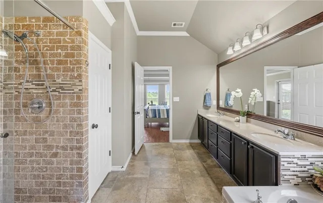 $560,000 | 8402 Lago Vista Drive, Corpus Christi, TX 78414