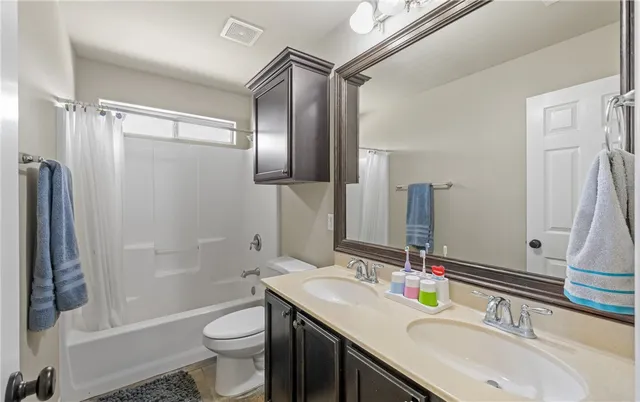 $560,000 | 8402 Lago Vista Drive, Corpus Christi, TX 78414