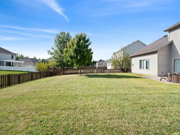 $297,400 | 5318 Keswick Lane, Fort Wayne, IN 46835