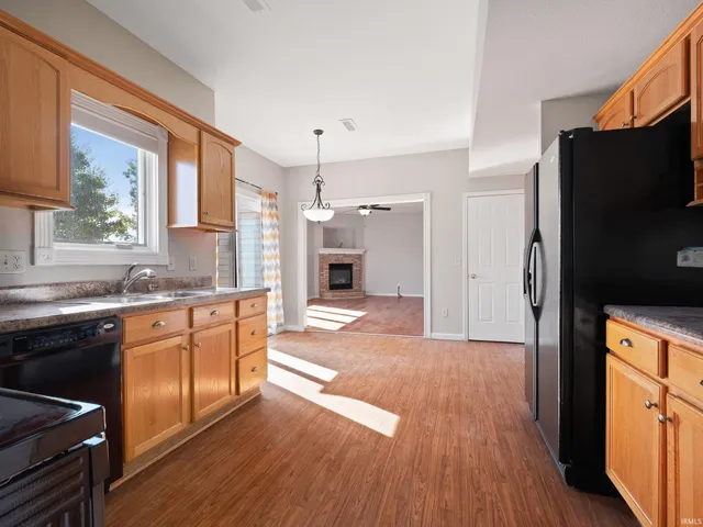 $299,900 | 5318 Keswick Lane, Fort Wayne, IN 46835