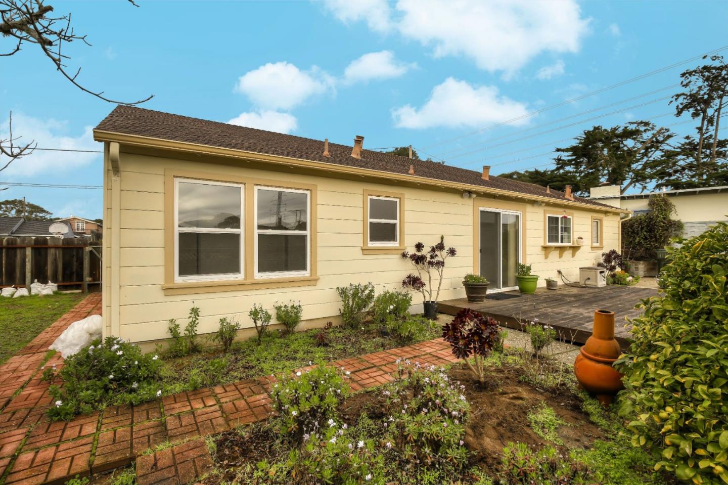 8 Baxter Place Del Rey Oaks, CA 93940 - Photo 20 of 20 Gallery Image 20