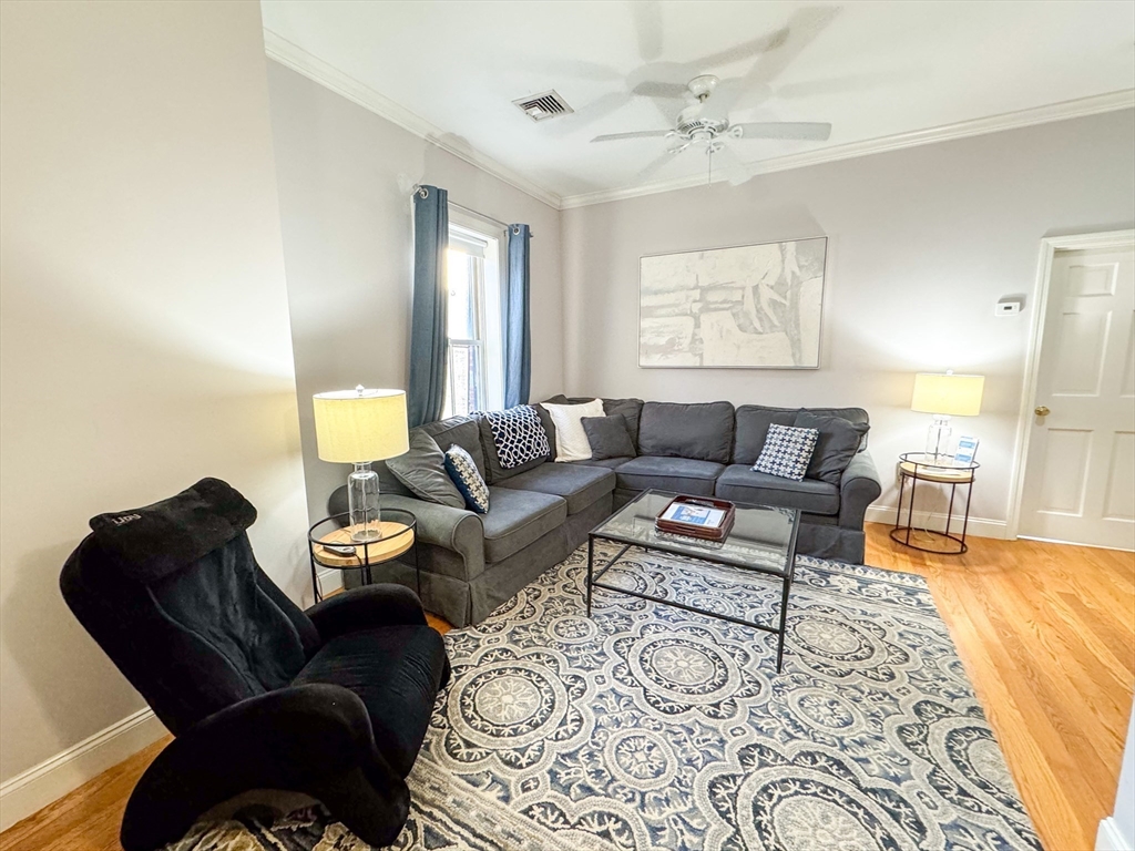 7 Harvard Street, Unit 3B Brookline, MA 02445 - Photo 2 of 13