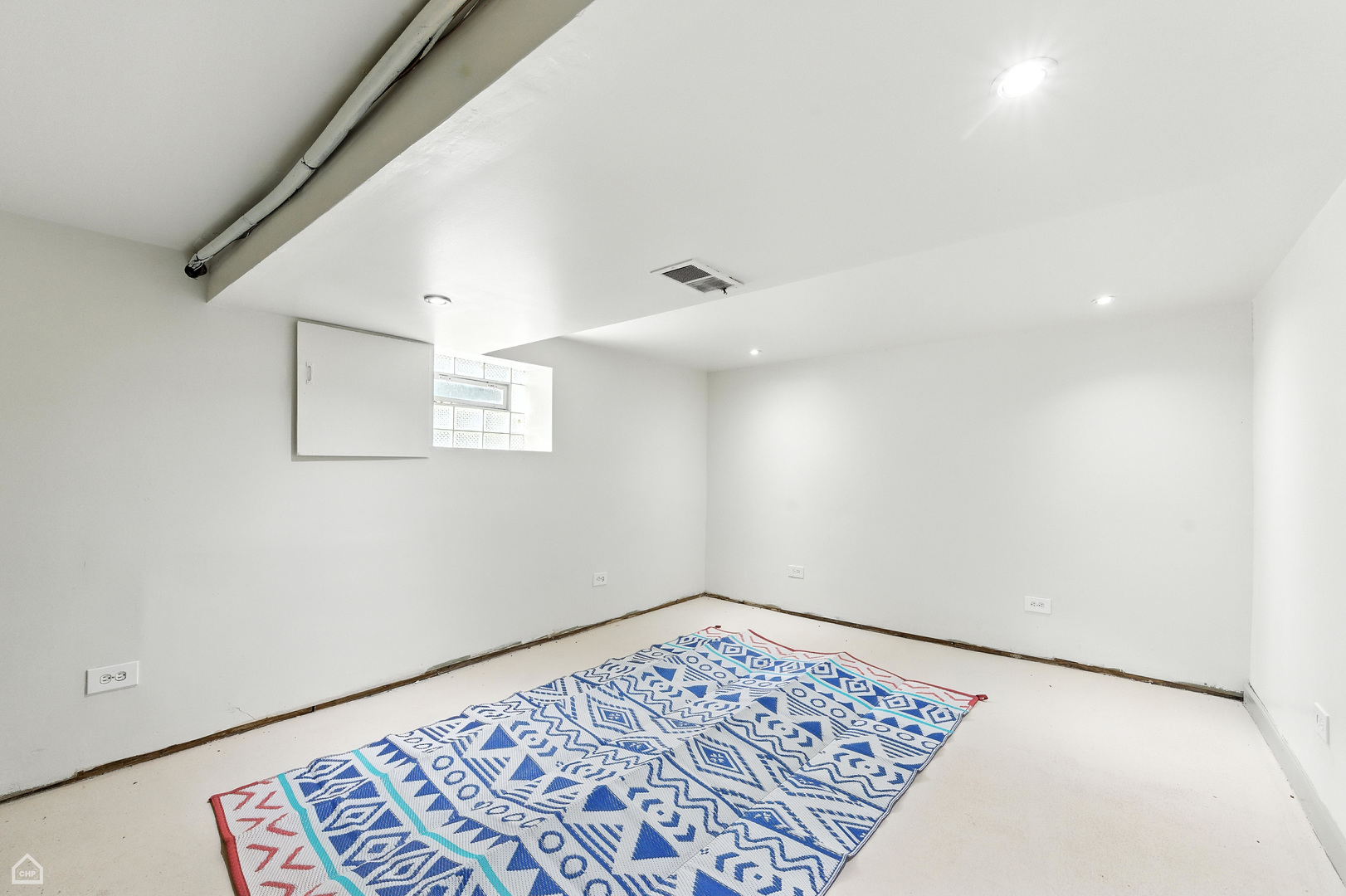 1121 West 104th Street Chicago, IL 60643 - Photo 15 of 17 a view of an empty room