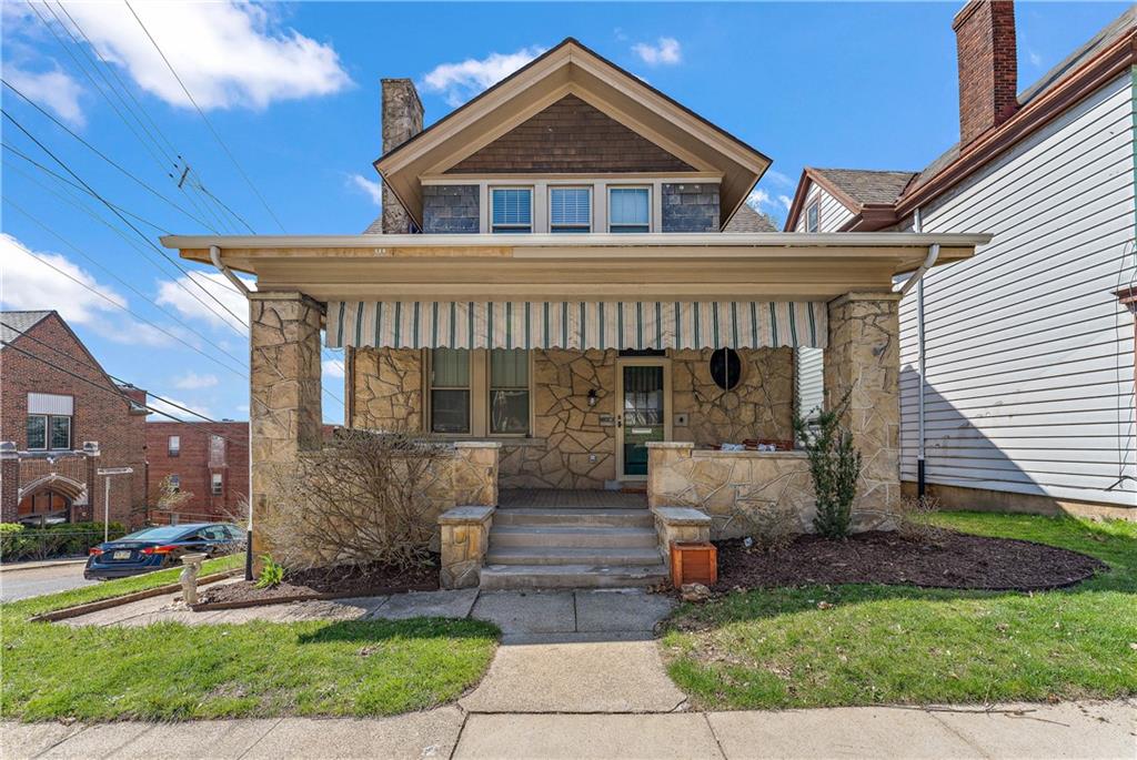 4101 Franklin Road Pittsburgh, PA 15214 - Photo 1 of 38 a front view of a house with garden