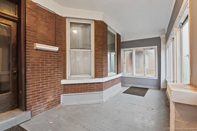 $300,000 | 1833 South Troy Street, Chicago, IL 60623