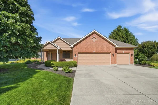 $584,900 | 1952 Barnhart Road, Troy, OH 45373