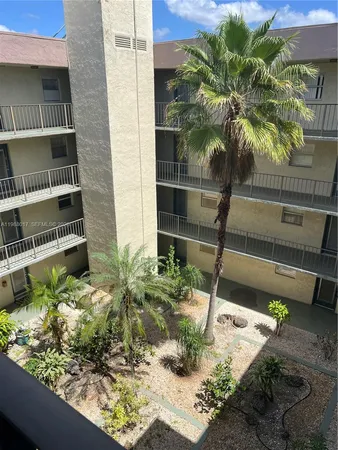 $1,700 | 1800 Southwest 81st Avenue, Unit 1415, North Lauderdale, FL 33068