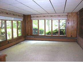 3704 Country Club Road Endwell, NY 13760 - Photo 4 of 6 Gallery Image 4