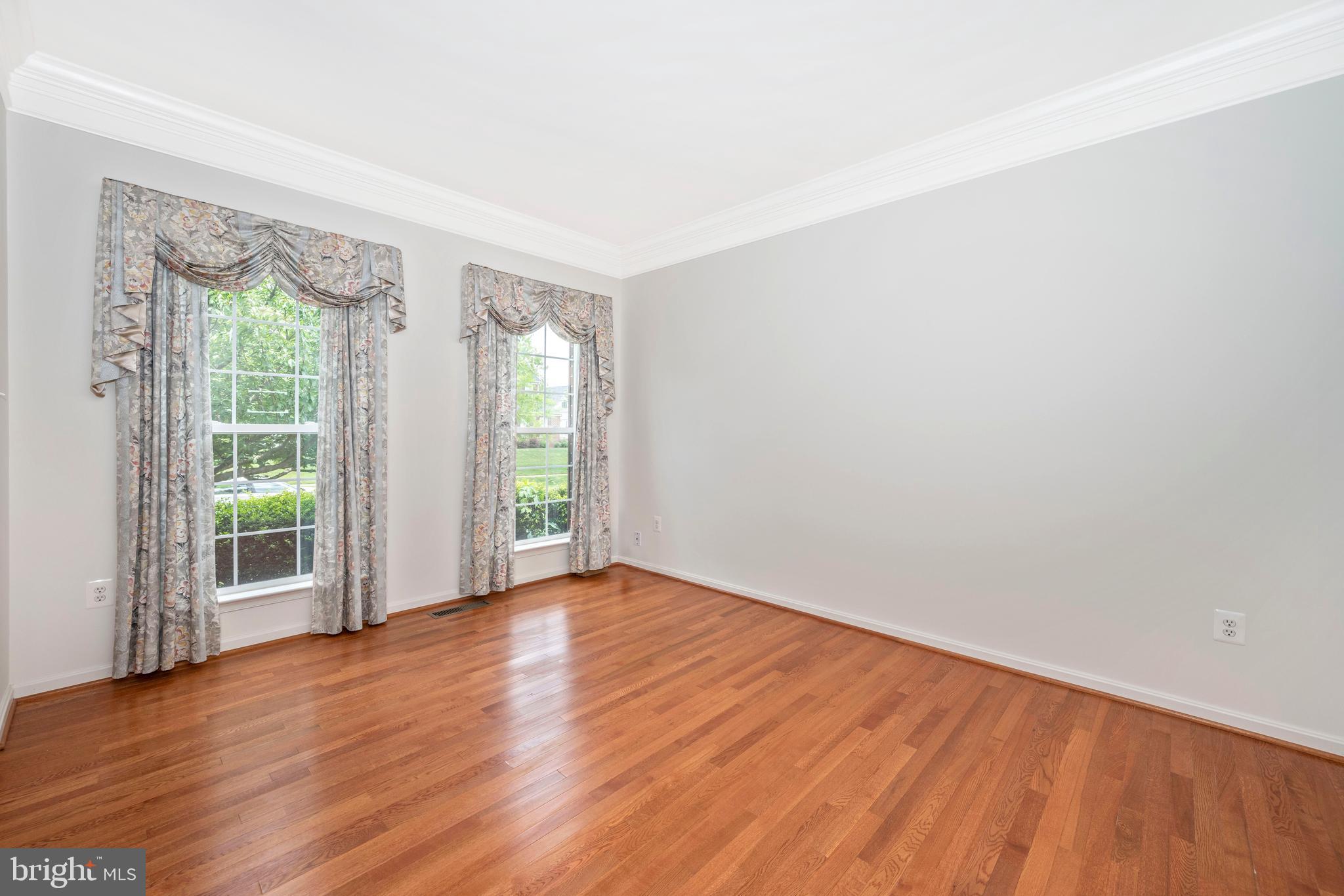 14702 Bubbling Spring Road Boyds, MD 20841 - Photo 4 of 50