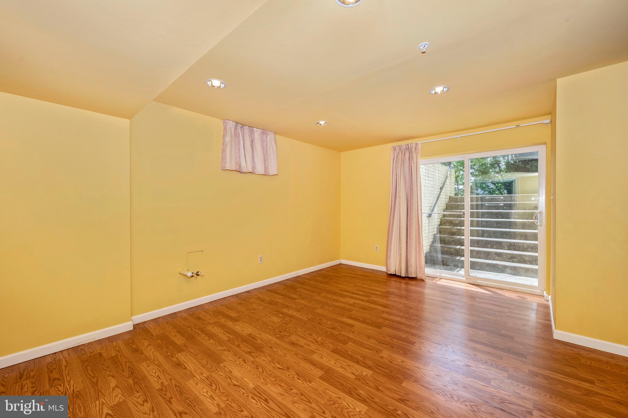 14702 Bubbling Spring Road Boyds, MD 20841 - Photo 35 of 50