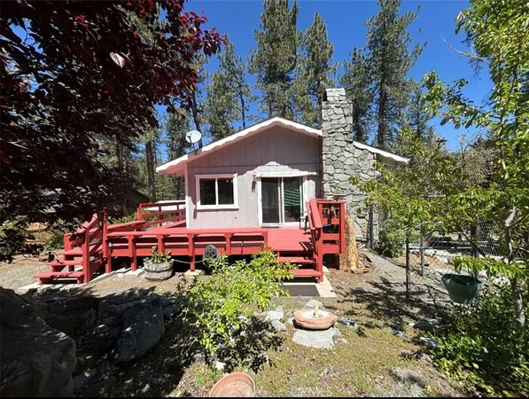 $445,000 | 5746 Elm Street, Wrightwood, CA 92397