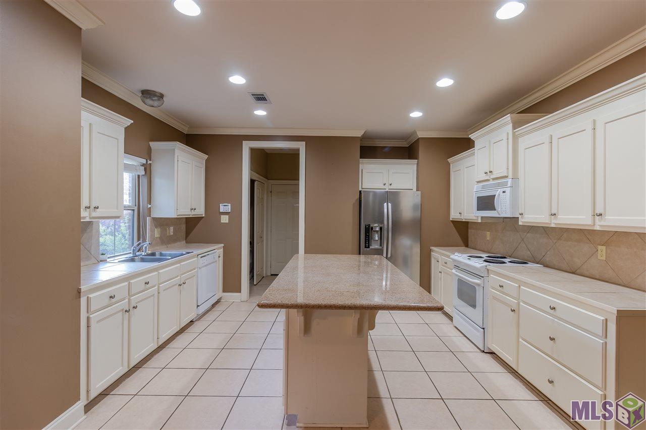 10371 Springtree Avenue Baton Rouge, LA 70810 - Photo 3 of 13 Gallery Image 3