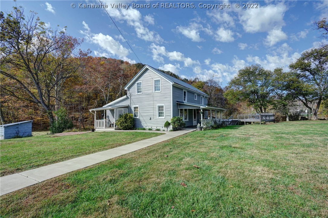 18 Slater Farm Road Charleston, WV 25312 - Photo 4 of 48 Gallery Image 4