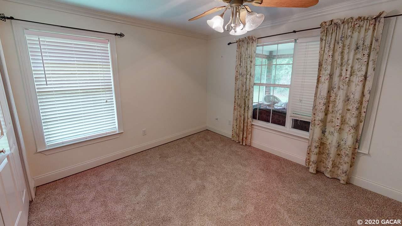 12940 Southwest Williston Road Archer, FL 32618 - Photo 8 of 17