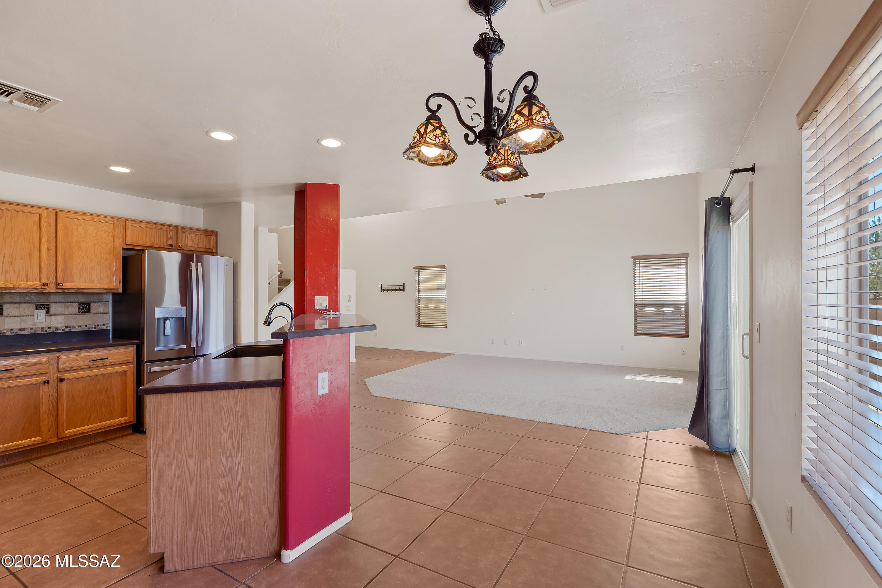 675 West Ash Ridge Drive Green Valley, AZ 85614 - Photo 13 of 33 Dining Area