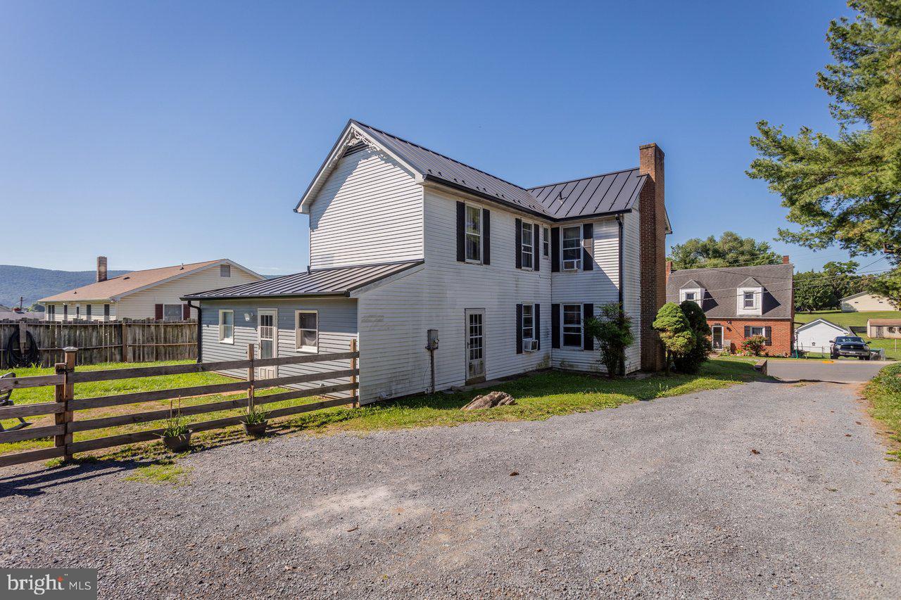 420 West Spring Street Woodstock, VA 22664 - Photo 59 of 67