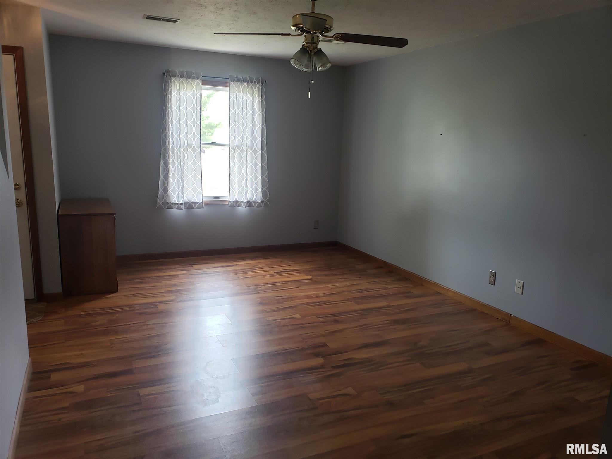4211 Pickfair Road Springfield, IL 62703 - Photo 13 of 33