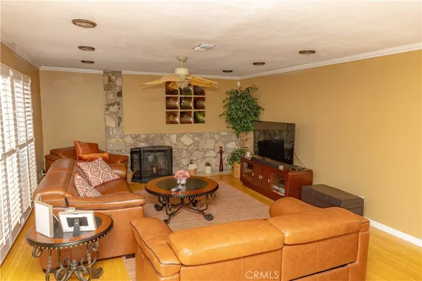 $1,250,000 | 24314 Berendo Avenue, Harbor City, CA 90710