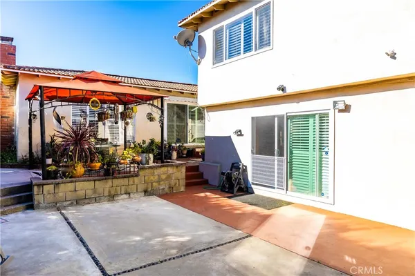 $1,250,000 | 24314 Berendo Avenue, Harbor City, CA 90710