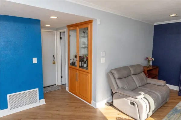$1,250,000 | 24314 Berendo Avenue, Harbor City, CA 90710