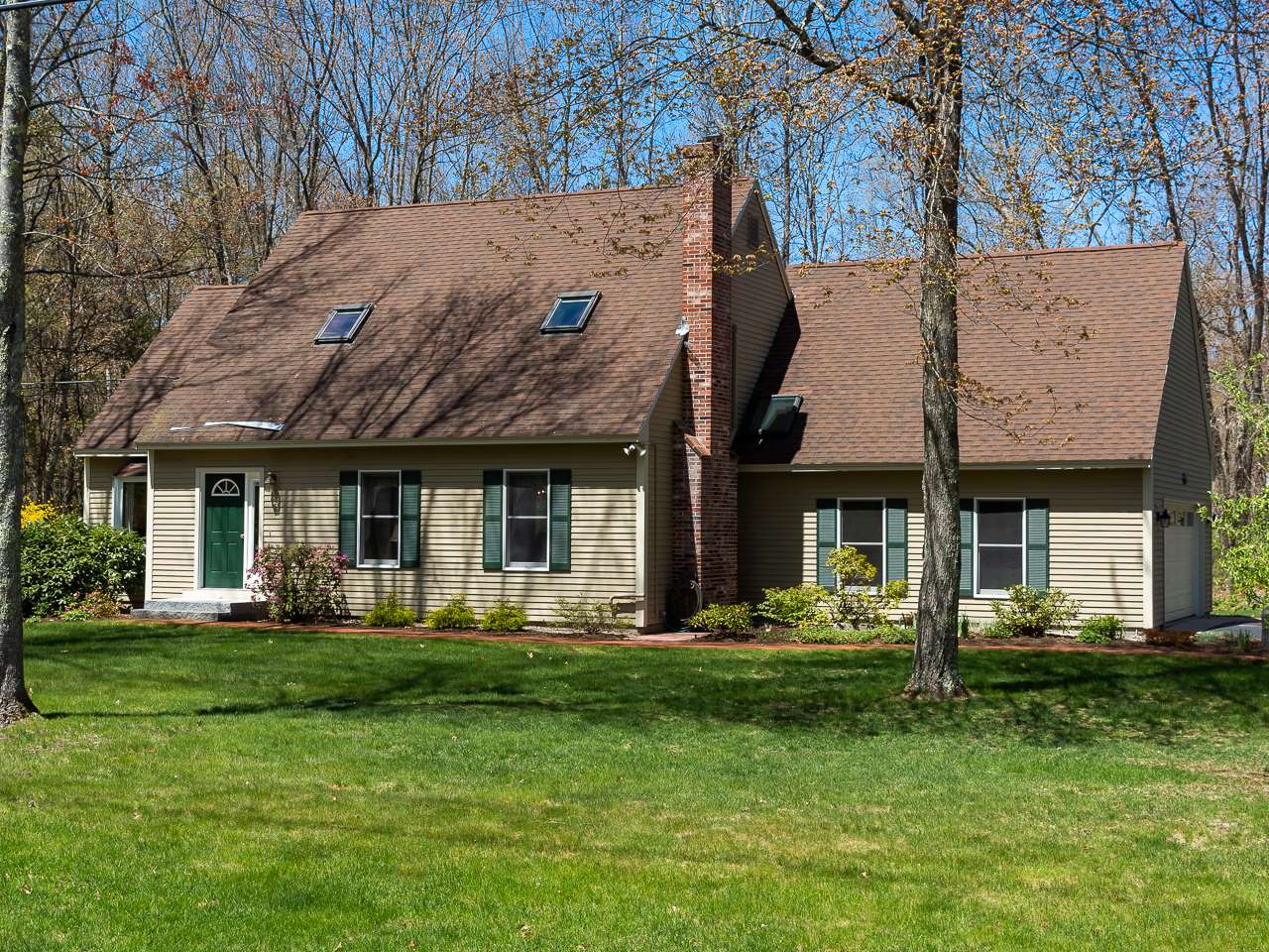 49 James Farm Road Lee, NH 03861 - Photo 1 of 35