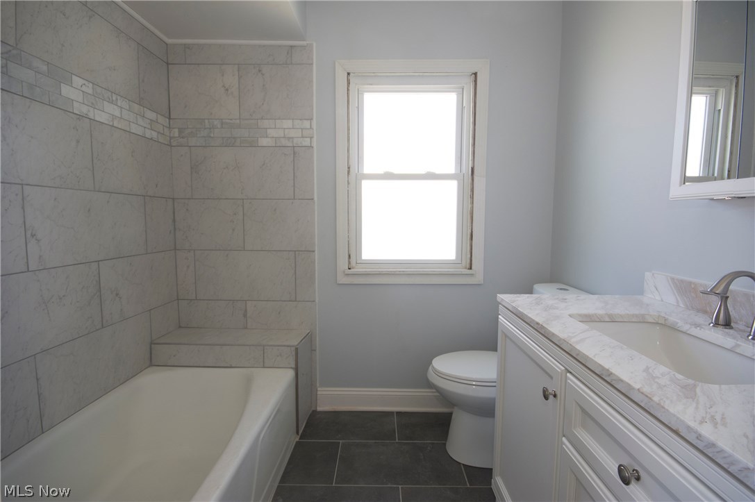 6502 Snow Road Parma, OH 44129 - Photo 13 of 28