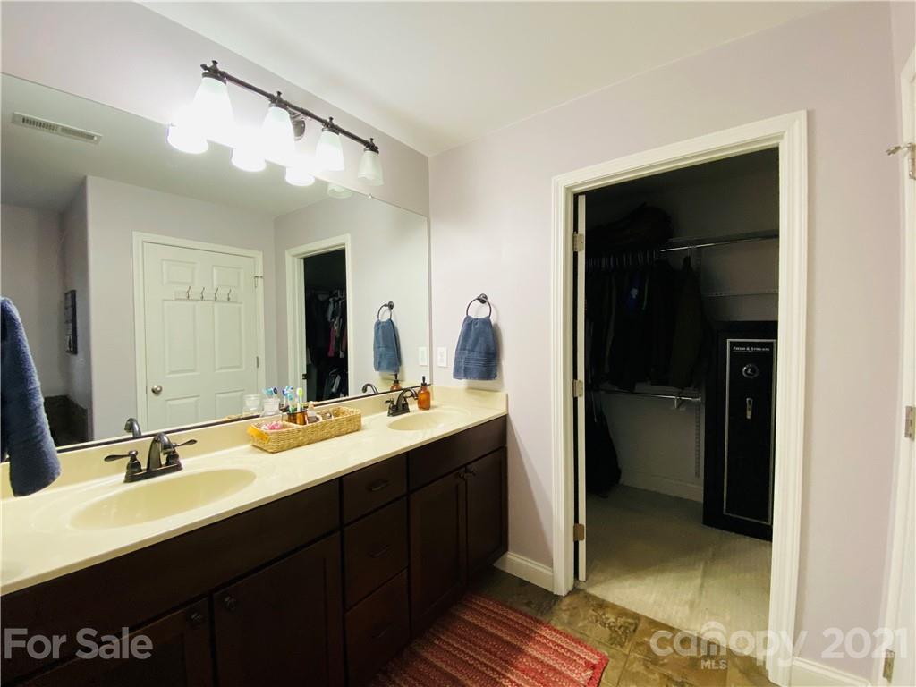 9345 Wright Road Kannapolis, NC 28081 - Photo 14 of 34