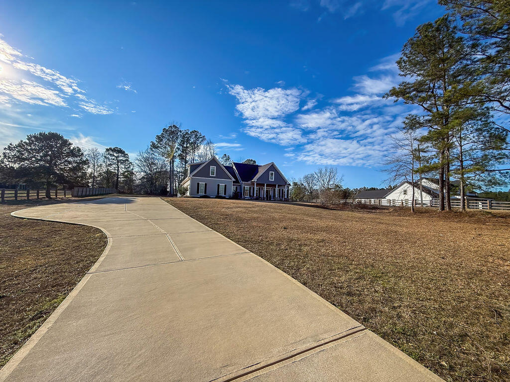 1534 Powell Church Road Harlem, GA 30814 - Photo 40 of 47 Driveway
