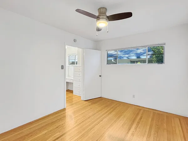 $2,495 | 1300 Hoover Street, Unit 3, Menlo Park, CA 94025