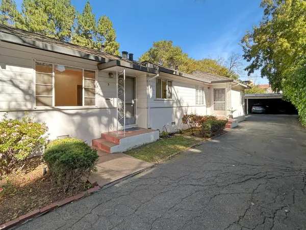 $2,495 | 1300 Hoover Street, Unit 3, Menlo Park, CA 94025