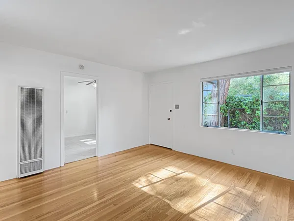 $2,495 | 1300 Hoover Street, Unit 3, Menlo Park, CA 94025