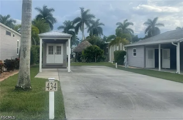 $168,000 | 5453 Cypress Trail Resort Circle, Fort Myers, FL 33905